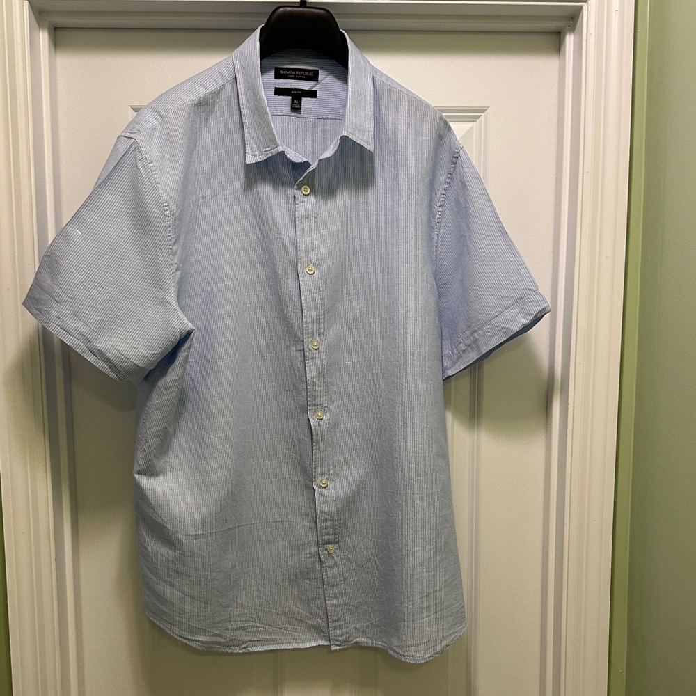 Men’s Blue and White Penstripe XL Slim Fit Shirt